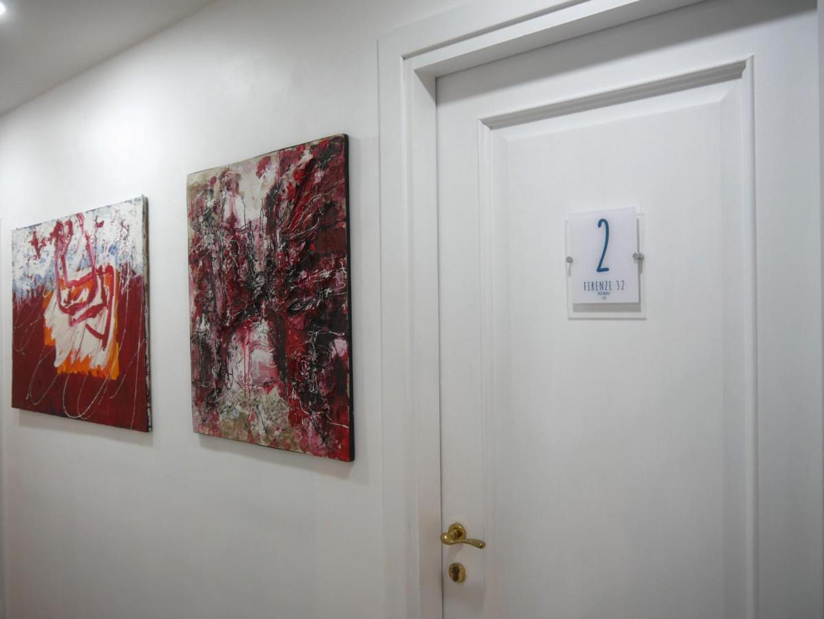 Firenze32 Bed & Breakfast Napoli Bagian luar foto