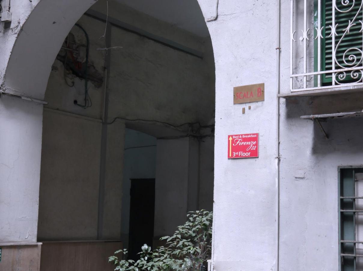 Firenze32 Bed & Breakfast Napoli Bagian luar foto