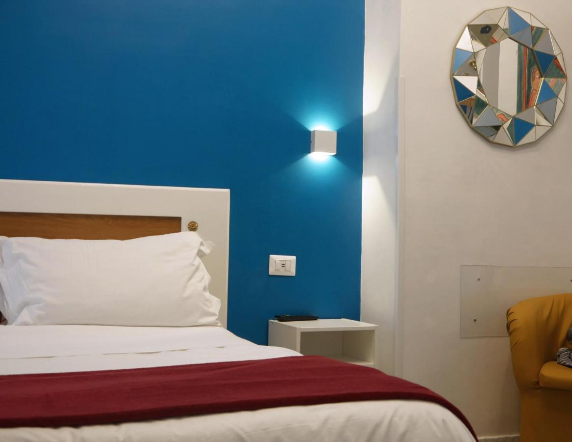 Firenze32 Bed & Breakfast Napoli Bagian luar foto