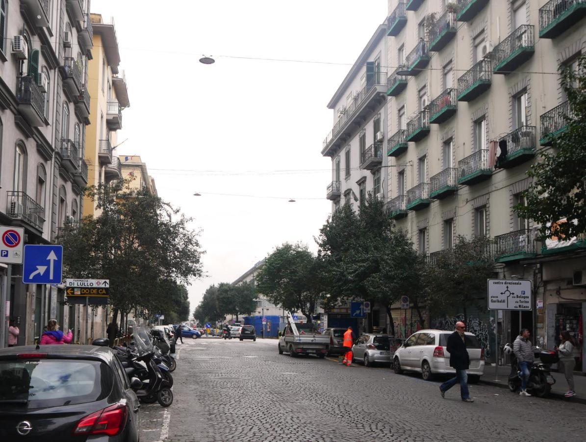 Firenze32 Bed & Breakfast Napoli Bagian luar foto