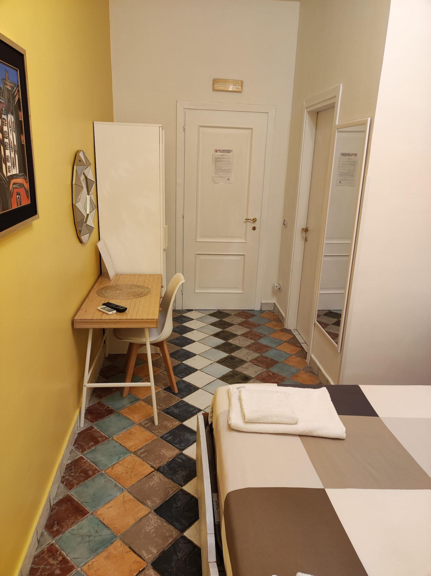 Firenze32 Bed & Breakfast Napoli Bagian luar foto