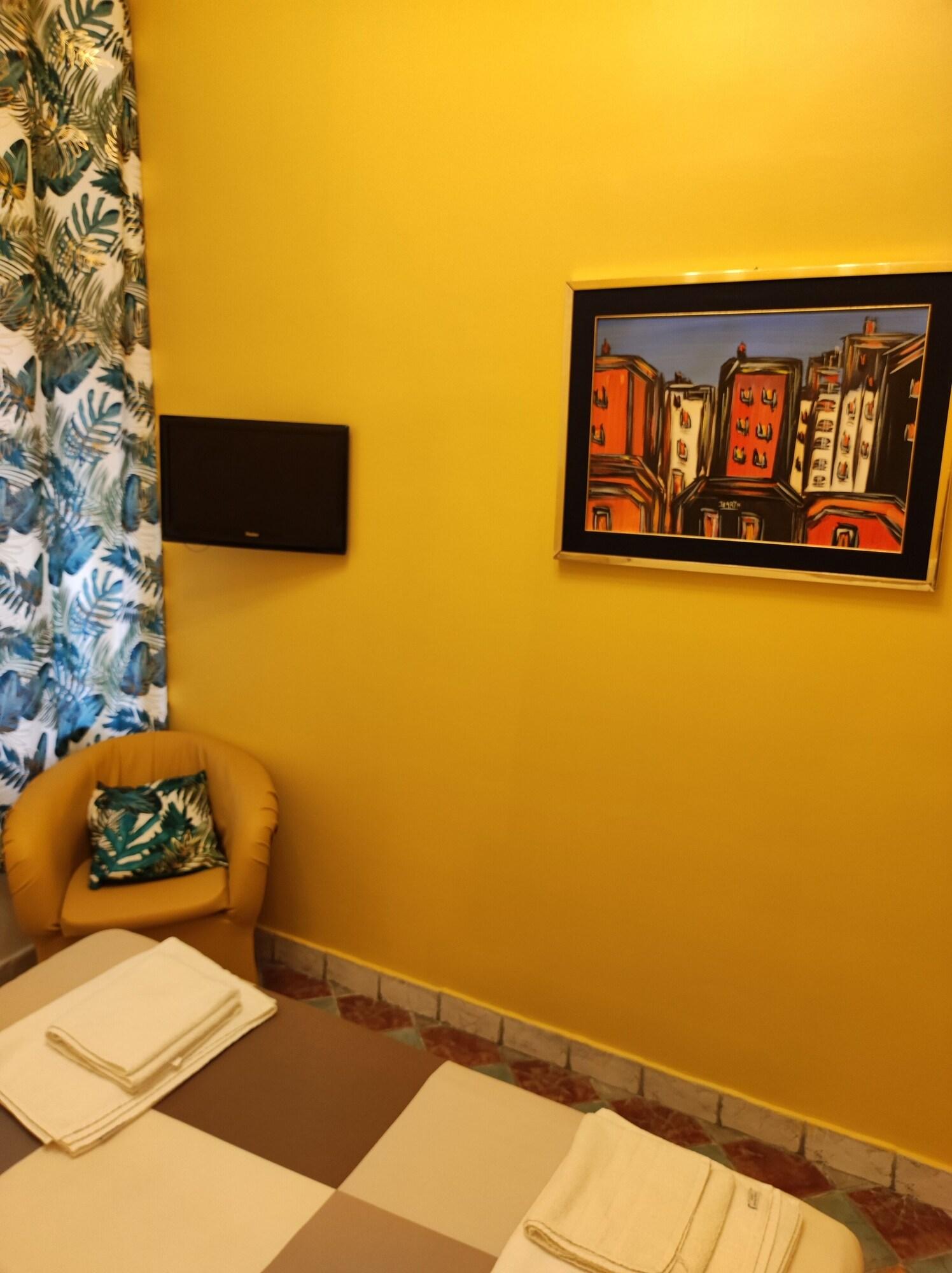 Firenze32 Bed & Breakfast Napoli Bagian luar foto
