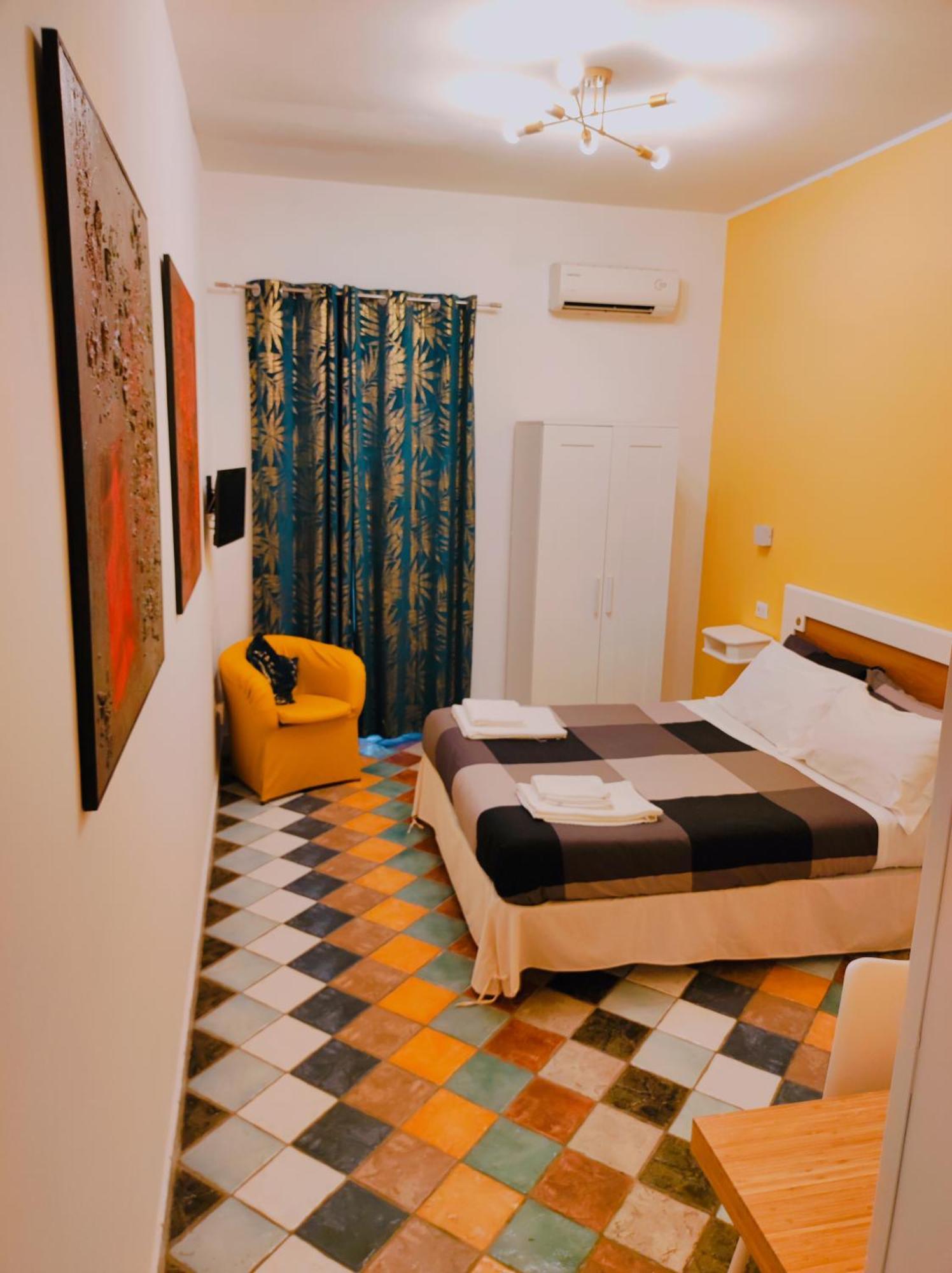 Firenze32 Bed & Breakfast Napoli Ruang foto